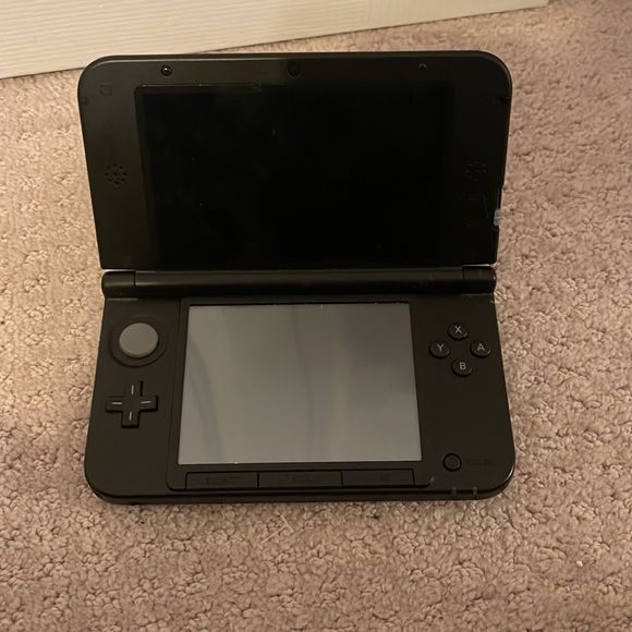 Nintendo 3DS XL Mario and Luigi DreamTeam edition - Picture 2 of 3